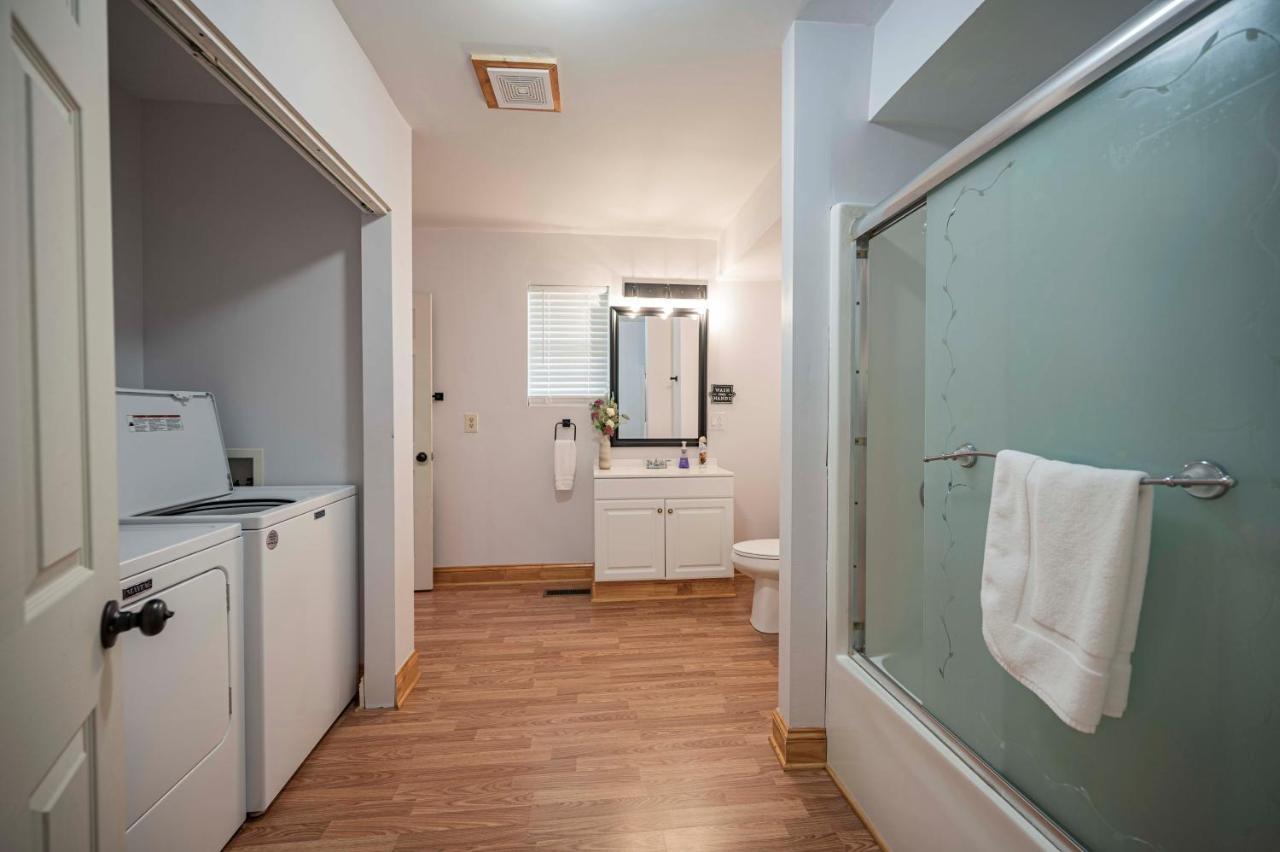Light And Bright Cabin Close To Pates Ford Marina Smithville Exterior foto