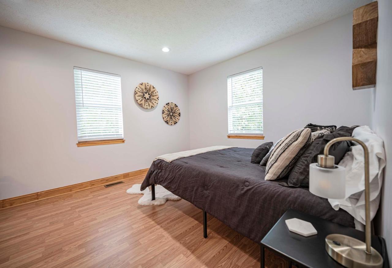 Light And Bright Cabin Close To Pates Ford Marina Smithville Exterior foto